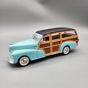 Welly 1:24 1948 Chevrolet Fleetmaster Woody Diecast Model Car Blue